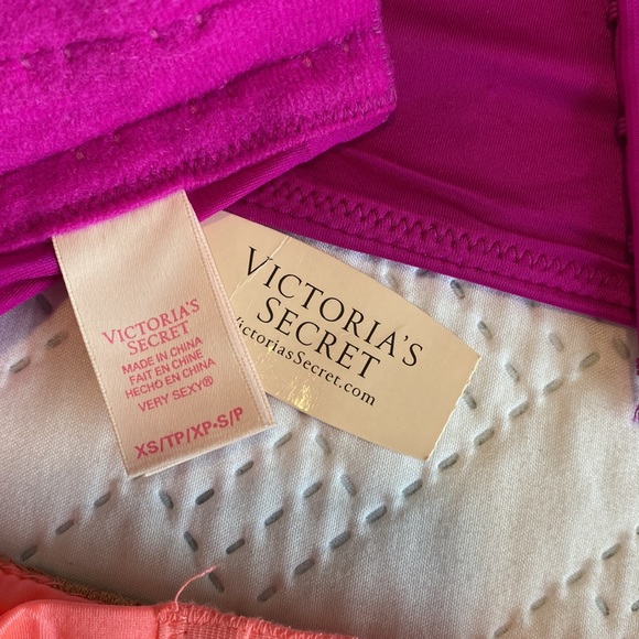 Victorias Secret Garter - Picture 4 of 5